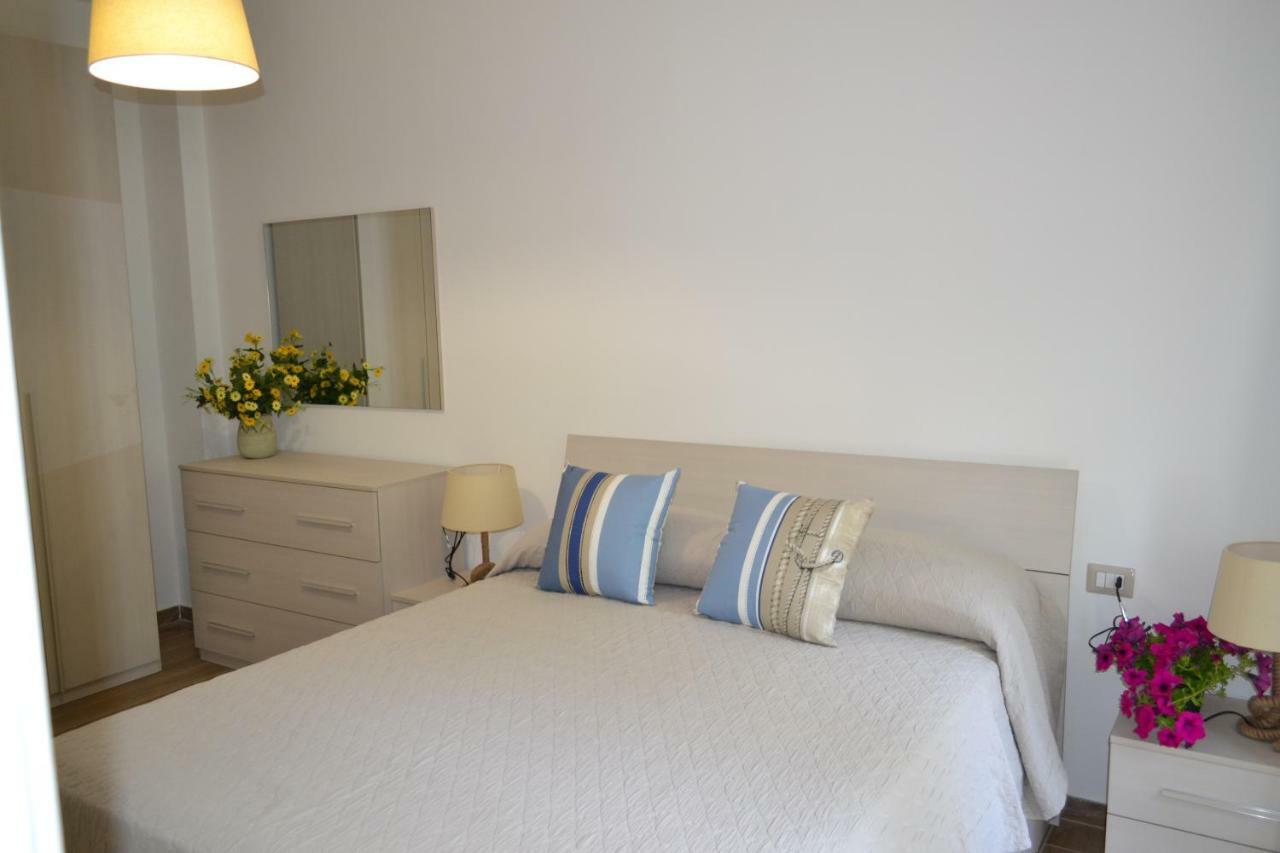 B&B Lineablu Formia Exterior photo